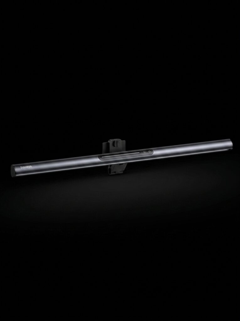 Shop The Look: Biến Góc Chạy Deadline Thành "Studio Thu Nhỏ" Đậm Chất Tạp Chí Monitor Light Bar Product Shot 202607181107 765x1024